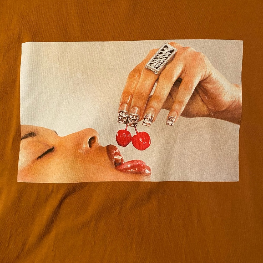 Supreme - Cherries Tee
